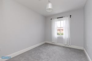 Bedroom- click for photo gallery